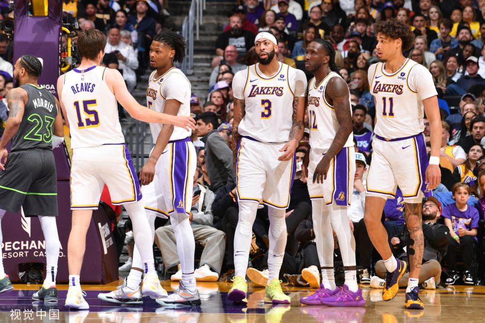 在比赛中迎 在比赛中迎