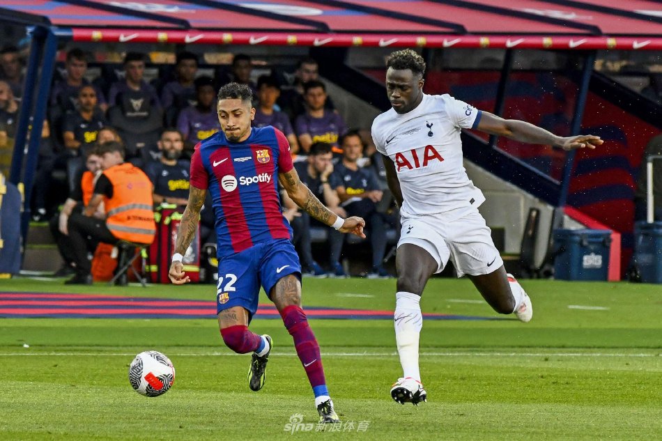 也让外界看 也让外界看