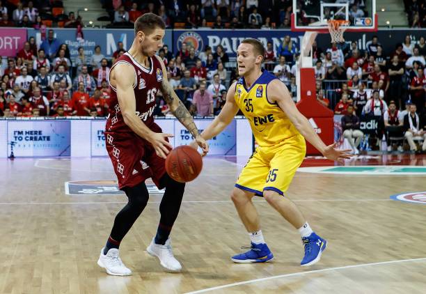 牺牲里夫斯 牺牲里夫斯